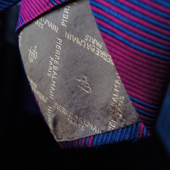 Pierre Balmain Necktie - Picture 4 of 4